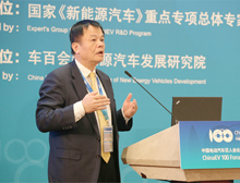 黃宏生：以研發(fā)推動(dòng)公司在跨界領(lǐng)域獲得初步成功