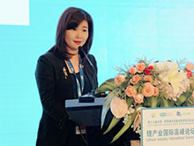 中國化學與物理電源行業(yè)協(xié)會動力電池應用分會秘書長張雨主持專題峰會