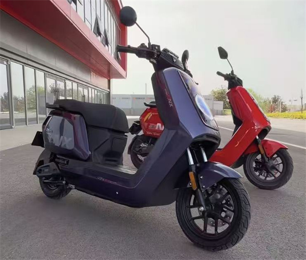 小牛NX馬拉松電摩全面上市熱銷，星恒7250大單體鋰電實(shí)力護(hù)航