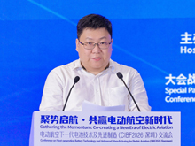 主持人：仲亮，廣州小鵬汽車科技集團有限公司電池業務高級總監兼車型研發總監