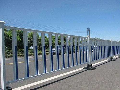 道路鋅鋼護(hù)欄 道路鋅鋼護(hù)欄